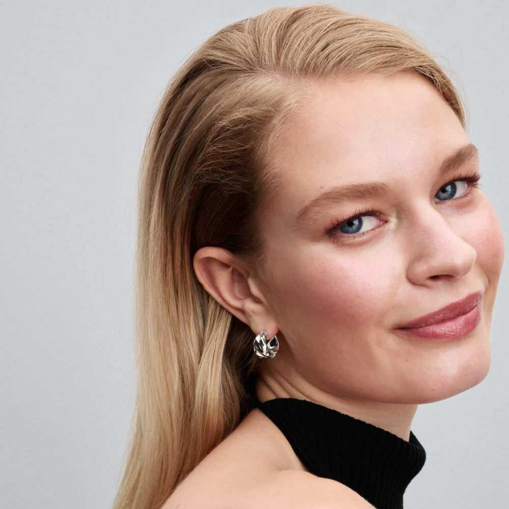 Rippled Small Hoop Earrings