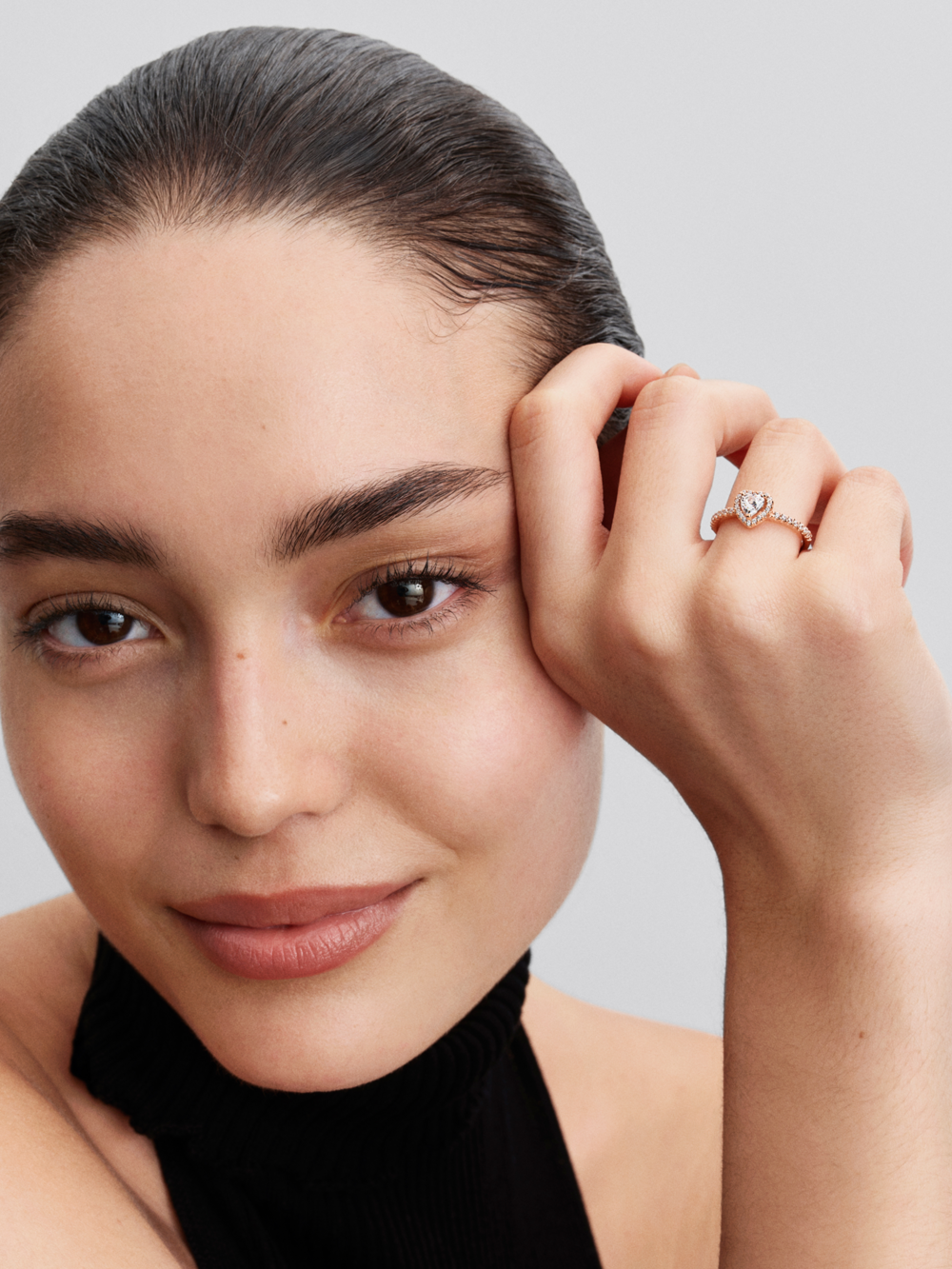 Sparkling Elevated Heart Ring