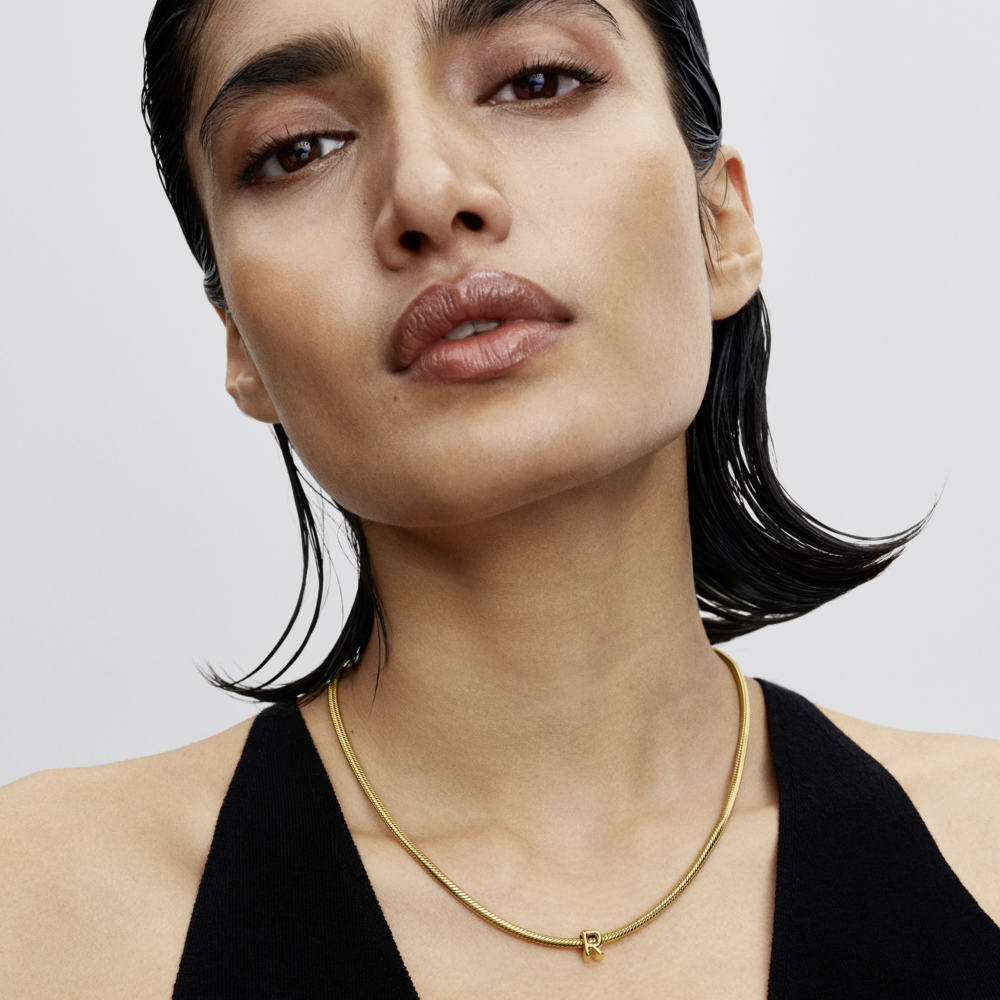 letter R alphapet charm