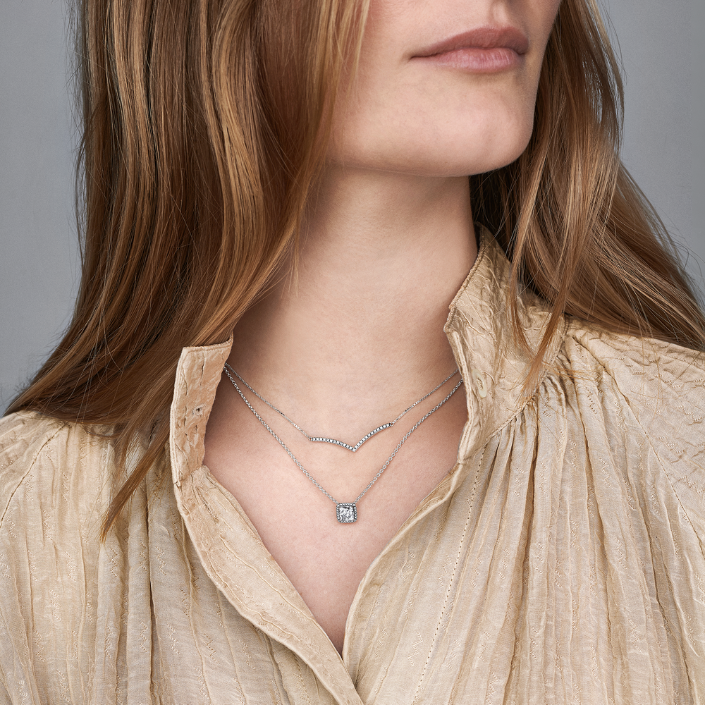 Silver necklace with clear cubic zirconia