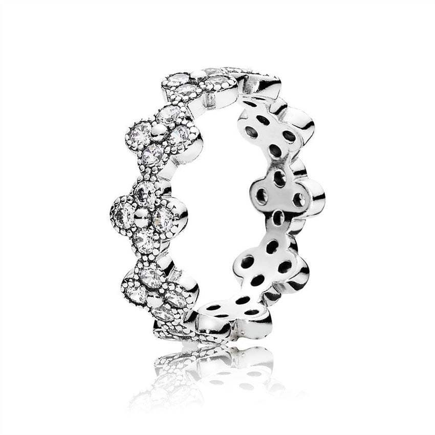 Floral silver ring with clear cubic zirconia