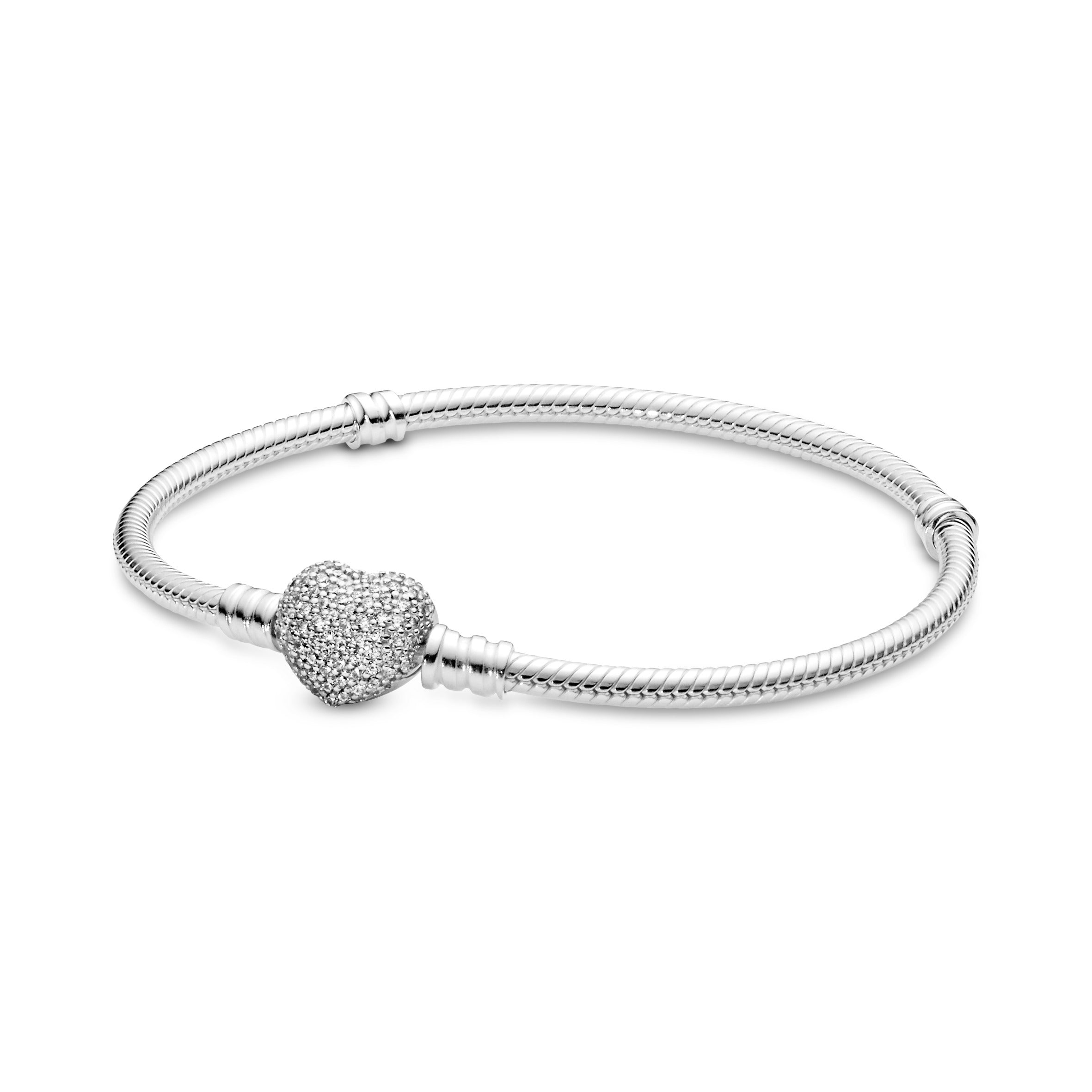 Silver bracelet with heart-shaped clasp and cubic zirconia