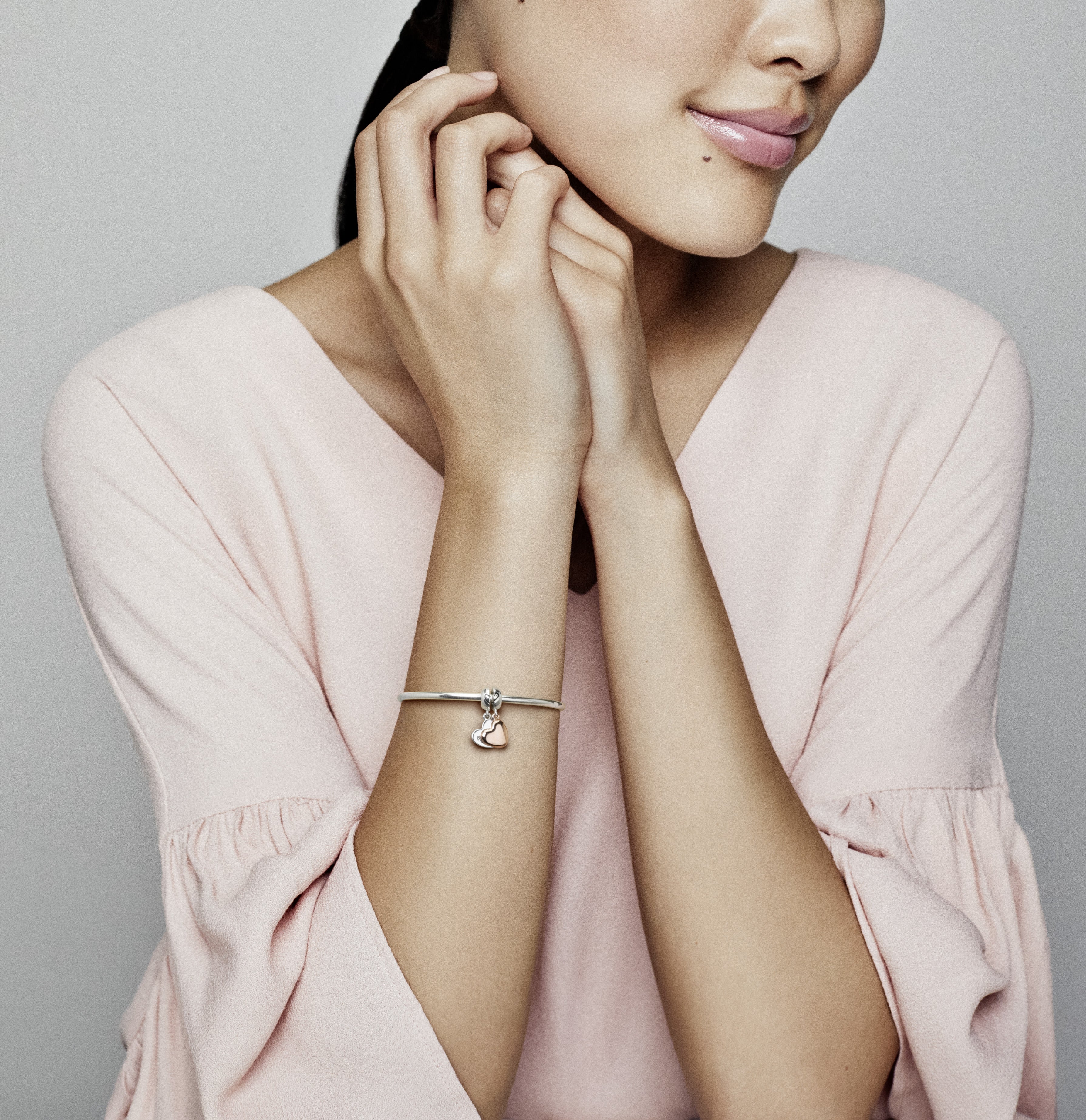 Like mother, like daughter splitable 14k Rose Gold-plated and silver dangle with black enamel