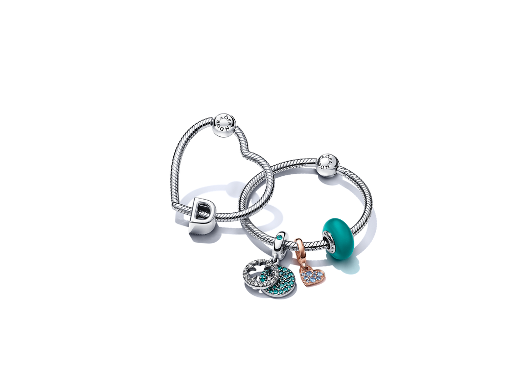 Pandora Moments Heart Charm Holder