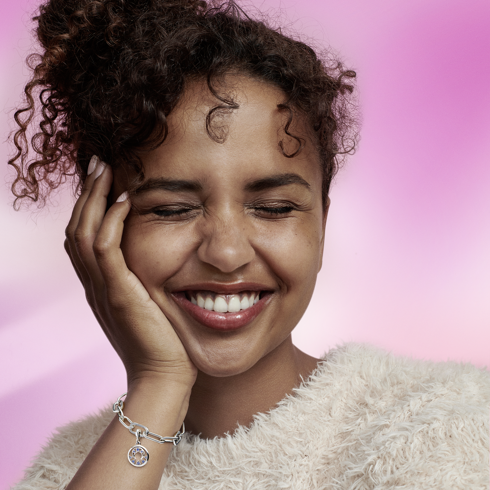 Pandora ME Moon Power Medallion