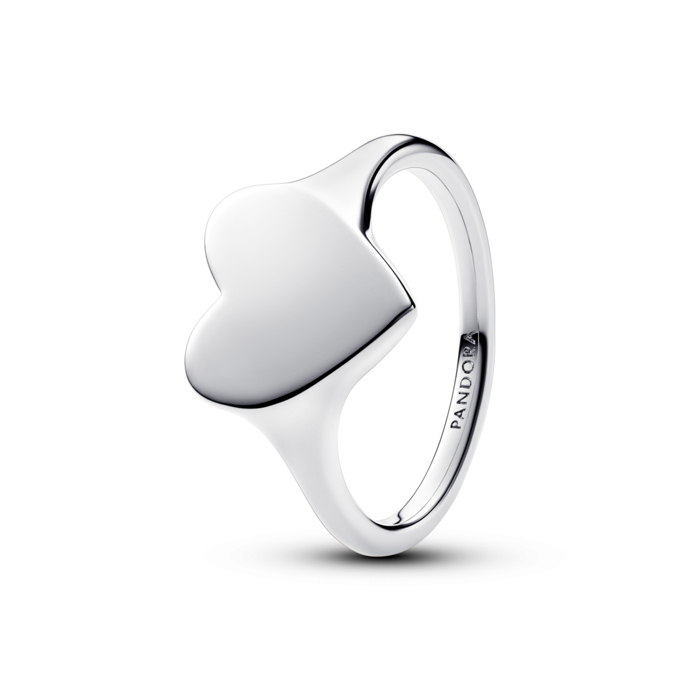 Engravable Heart Ring
Sterling silver