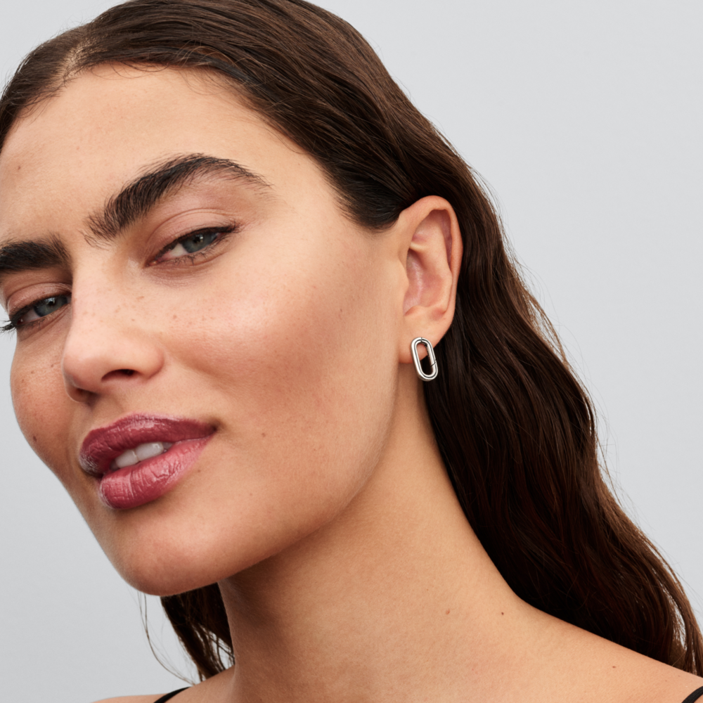 Openable Stud Earring