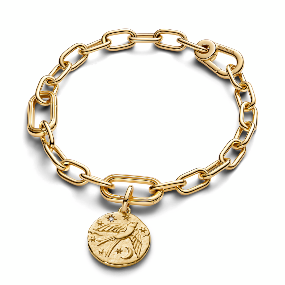 Swallow Medallion Charm
14k gold plating