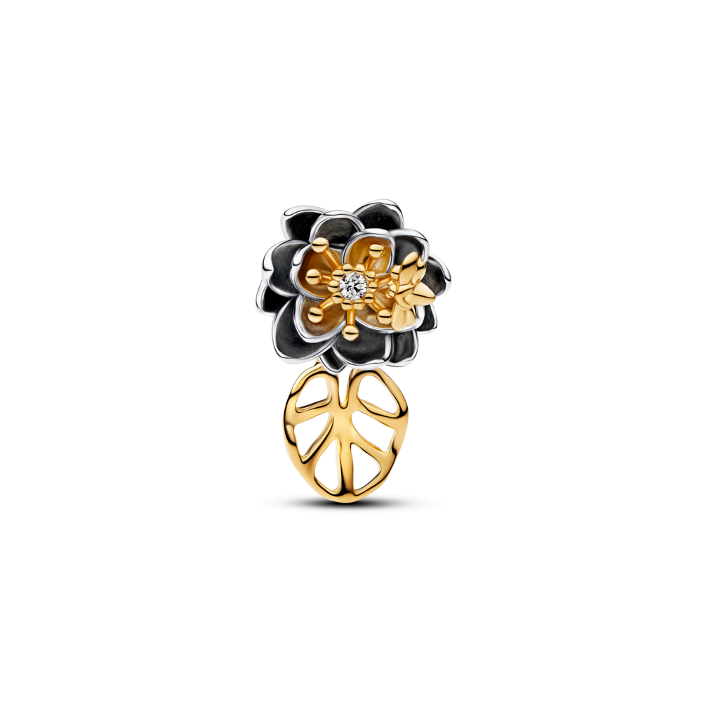 Disney Tiana sterling silver and 14k gold-plated charm with 0.012 ct TW G-I VS+ round brilliant very good cut lab-grown diamond