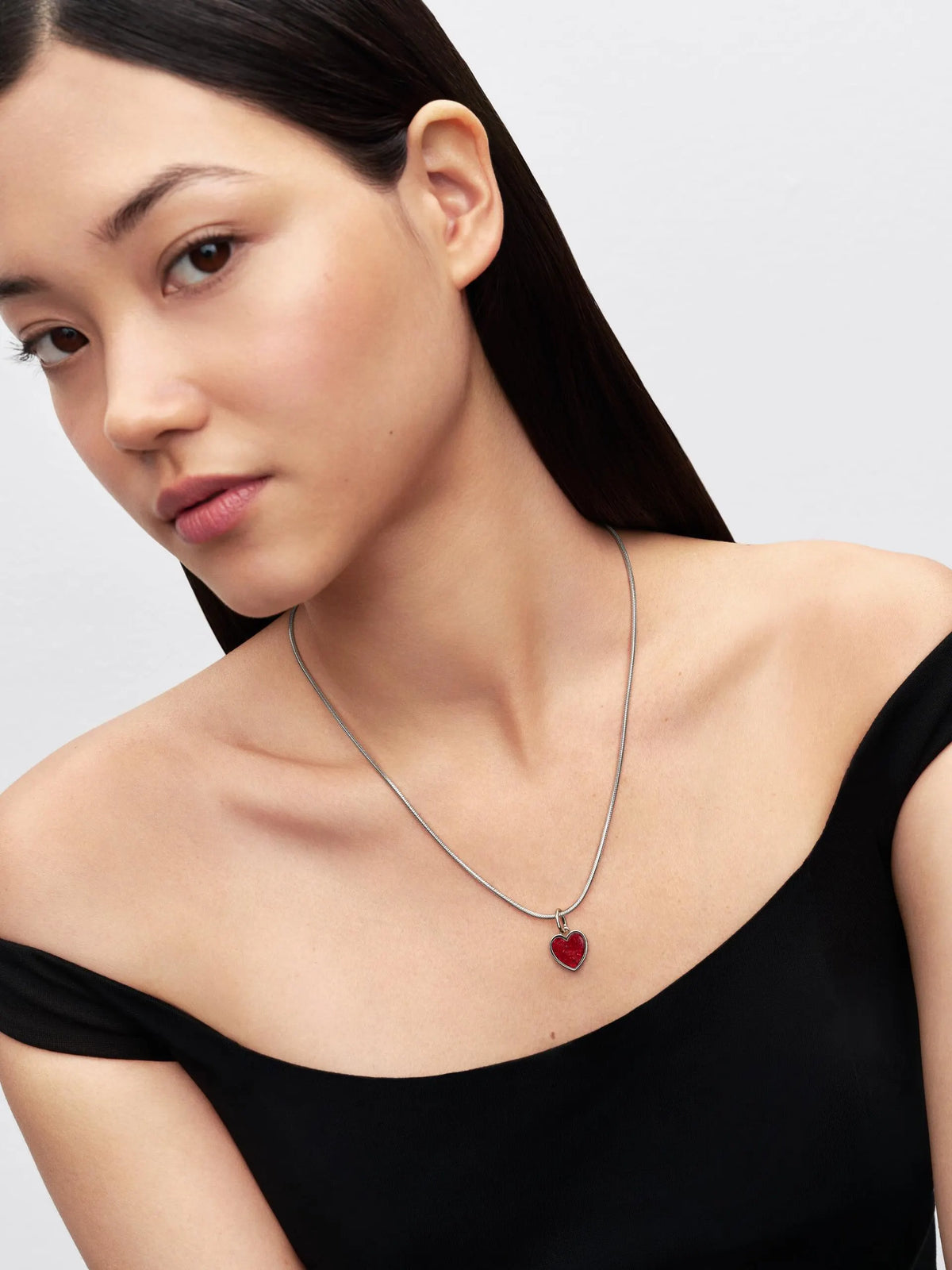 Engravable heart platinum-plated dangle with red glitter enamel