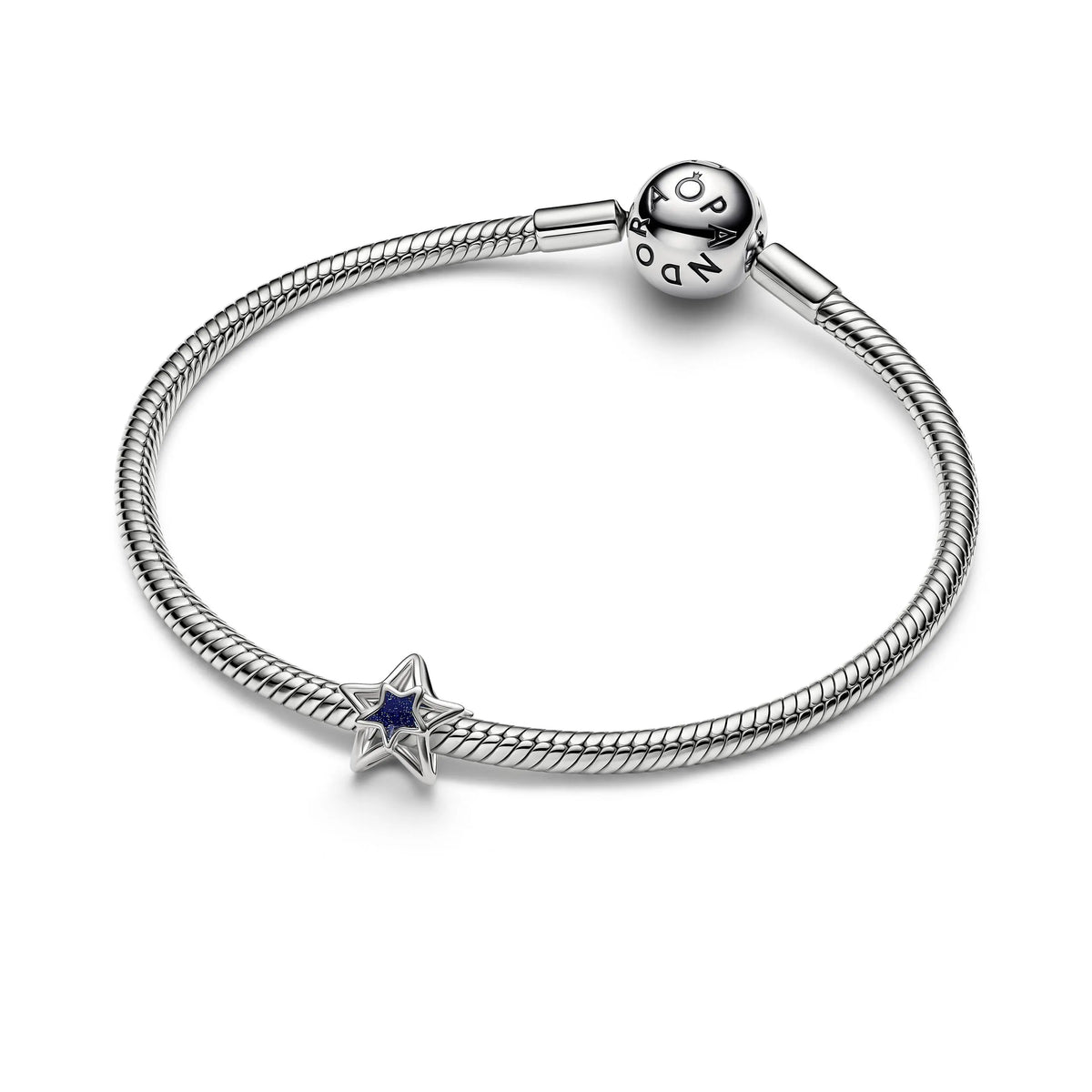 Openwork star platinum-plated charm with blue enamel