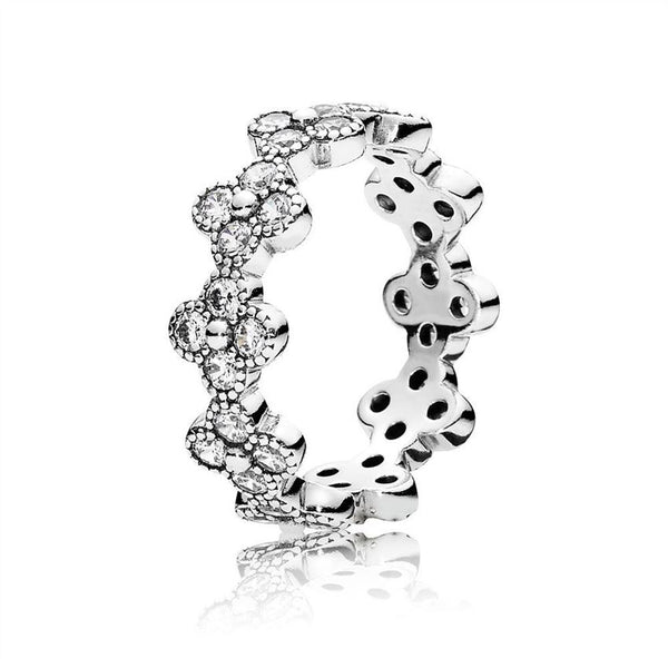 Floral silver ring with clear cubic zirconia