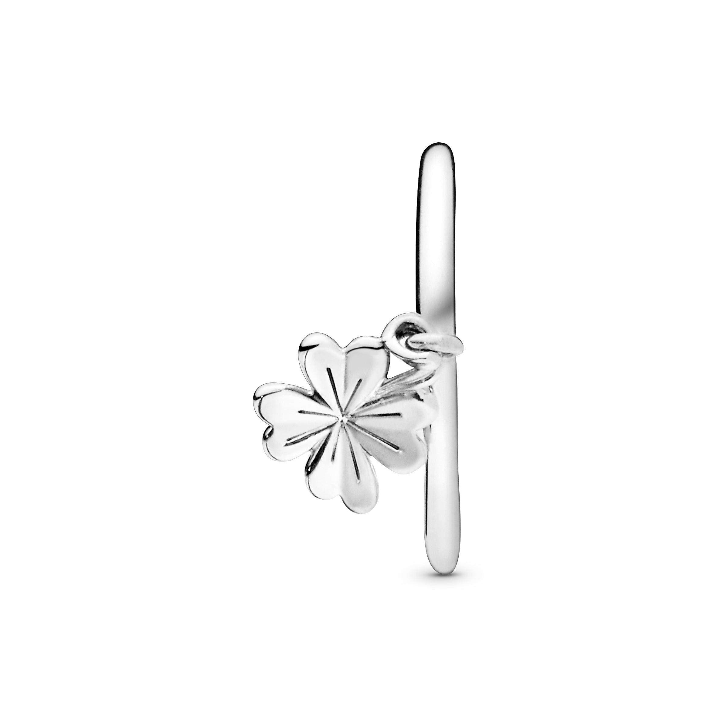 Dangling clover silver ring