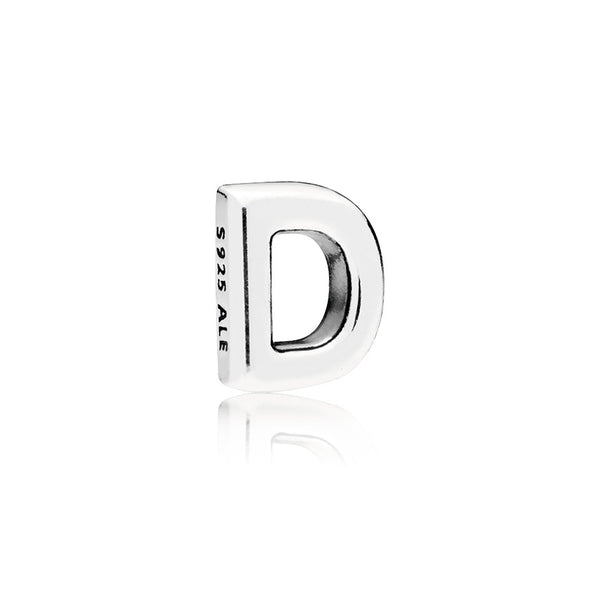 Letter D silver petite element