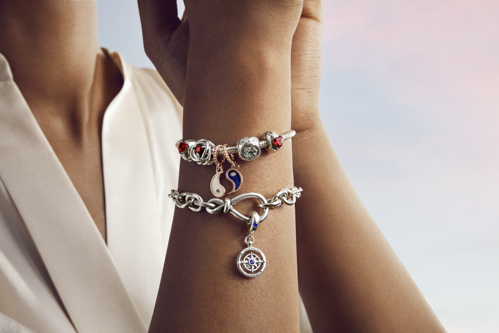 Pandora Moments Splittable Yin & Yang Sparkling Dangle Charm