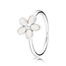 Daisy silver ring with white enamel